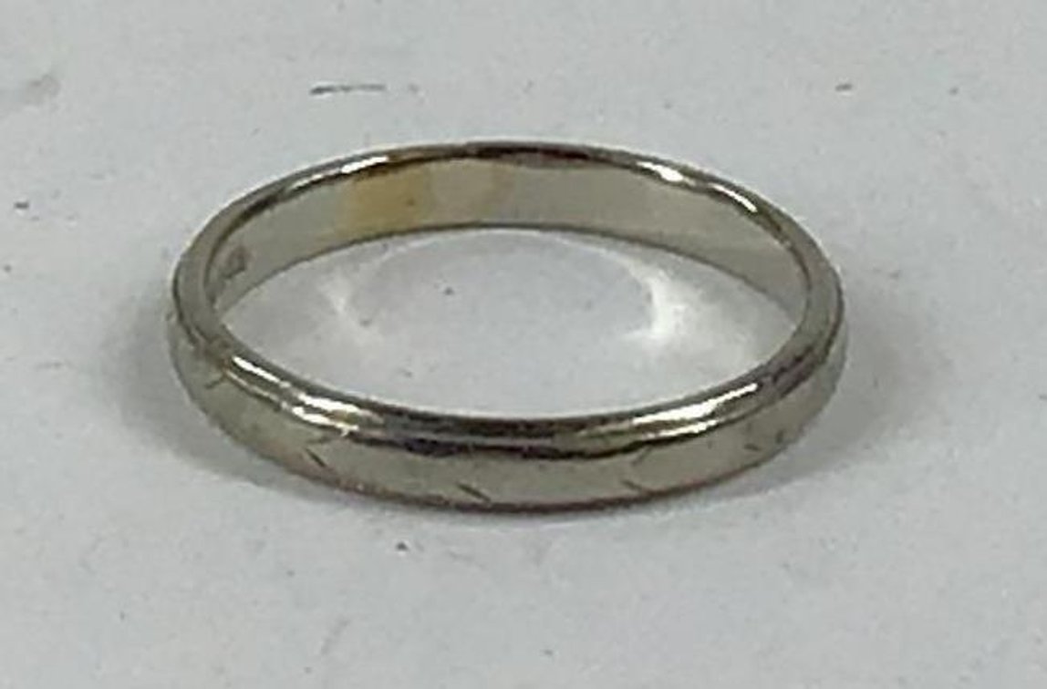 18K Ring