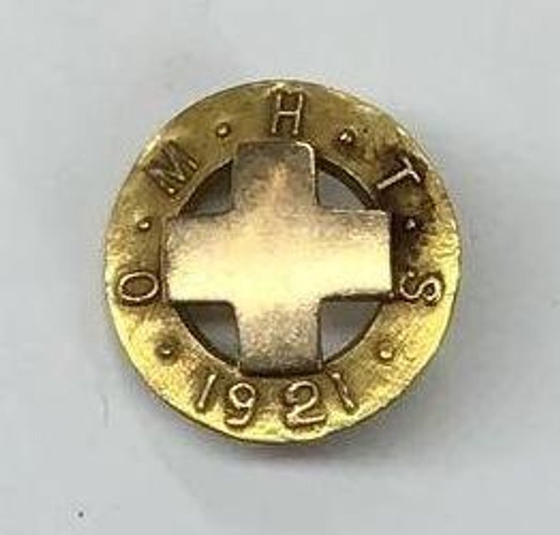 14K Pin
