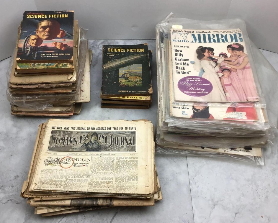 MAGAZINES