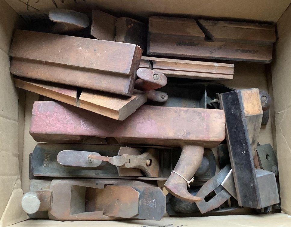 Wood Planes & Hardware
