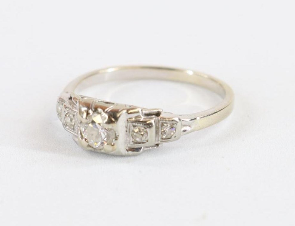 14KW Gold Diamond Ring