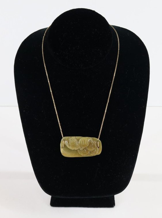 14KY Gold Jade Necklace