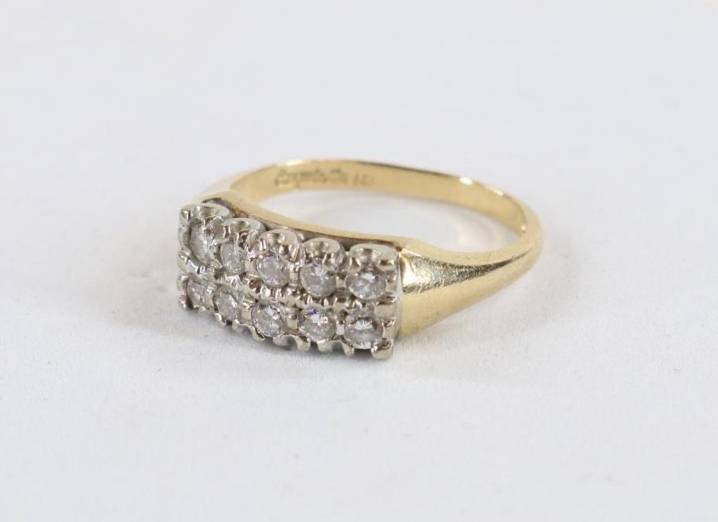 14KY Gold Diamond Ring