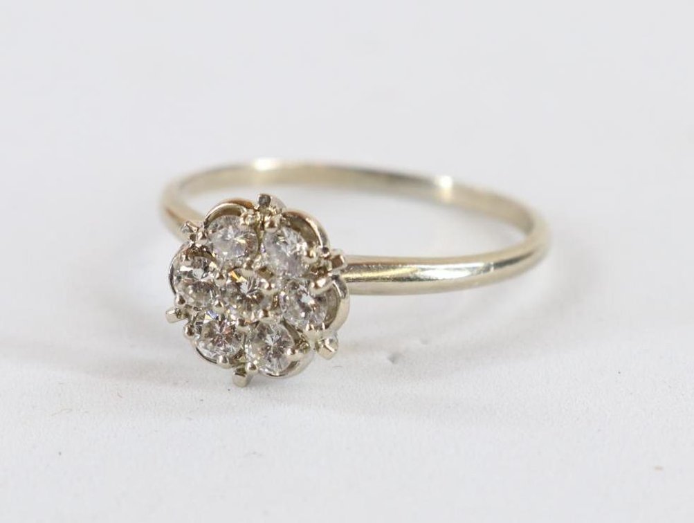 14KW Gold Diamond Ring