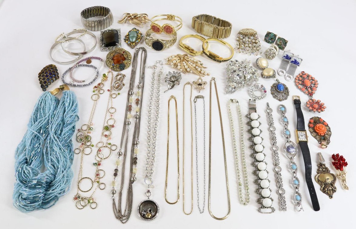Necklaces, Bracelets, Pins, Cufflinks, Watches