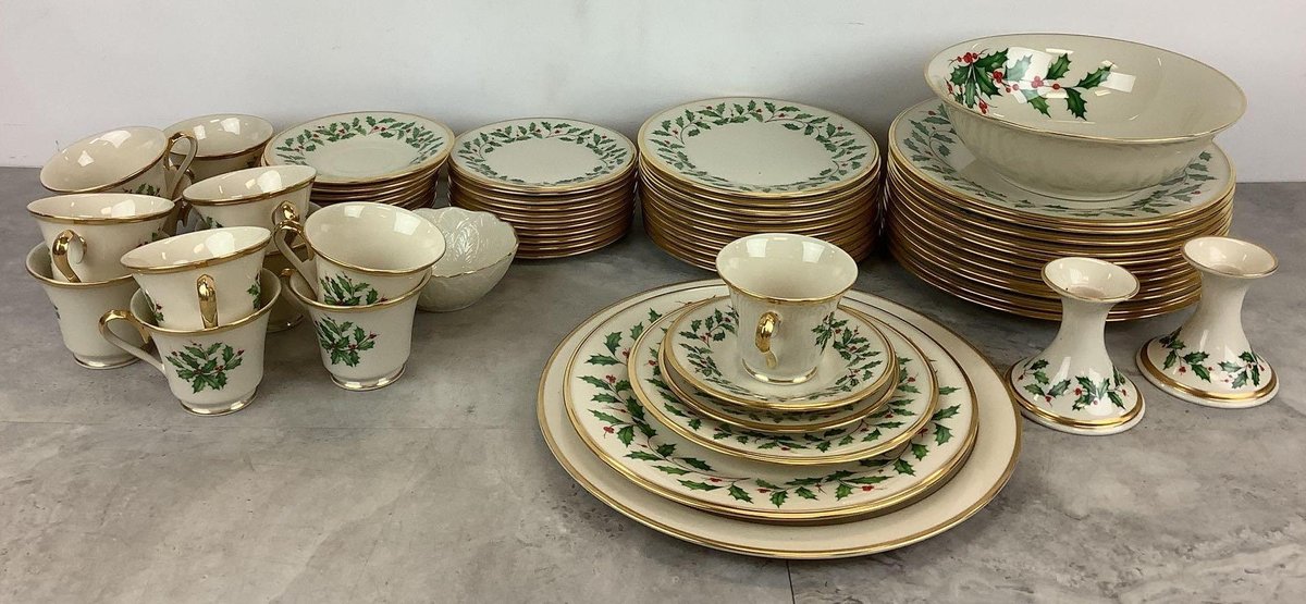 Lenox Holiday China Set