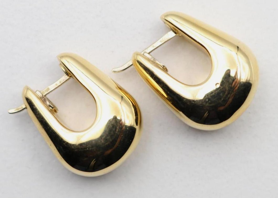 18KY Gold Earrings