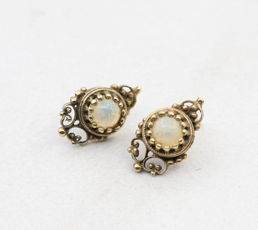 14KY Gold Opal Earrings