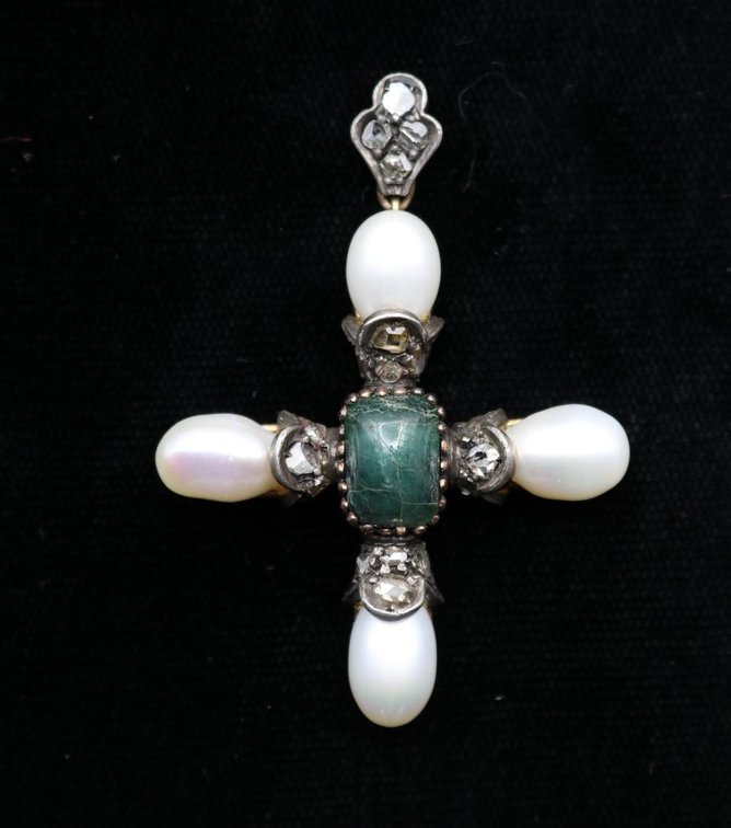 14KY Gold, Silver, Emerald, Diamond and Pearl Pendant