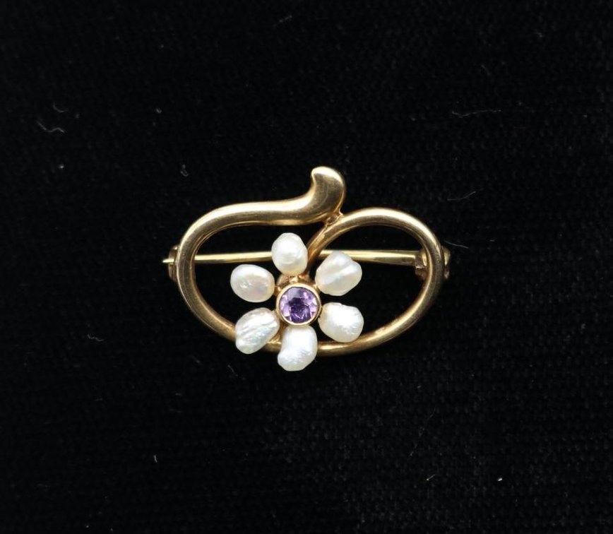 14KY Gold Amethyst and Pearl Pin