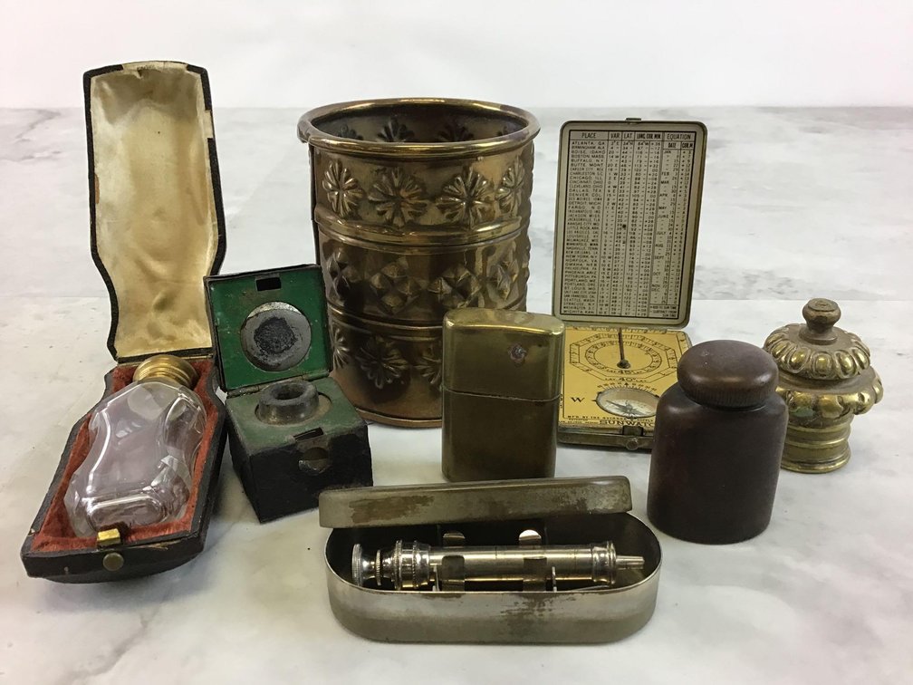Desk Accessories, Medical Device, Bottles & Sunwatch