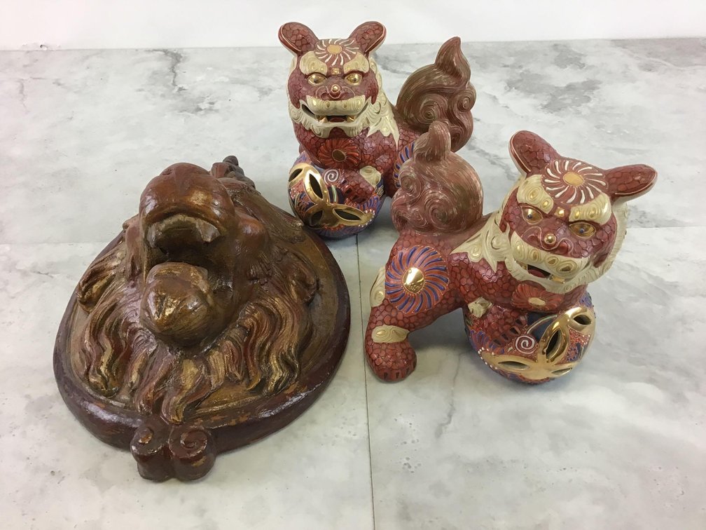Earthenware Lion & Chinese Foo Dogs