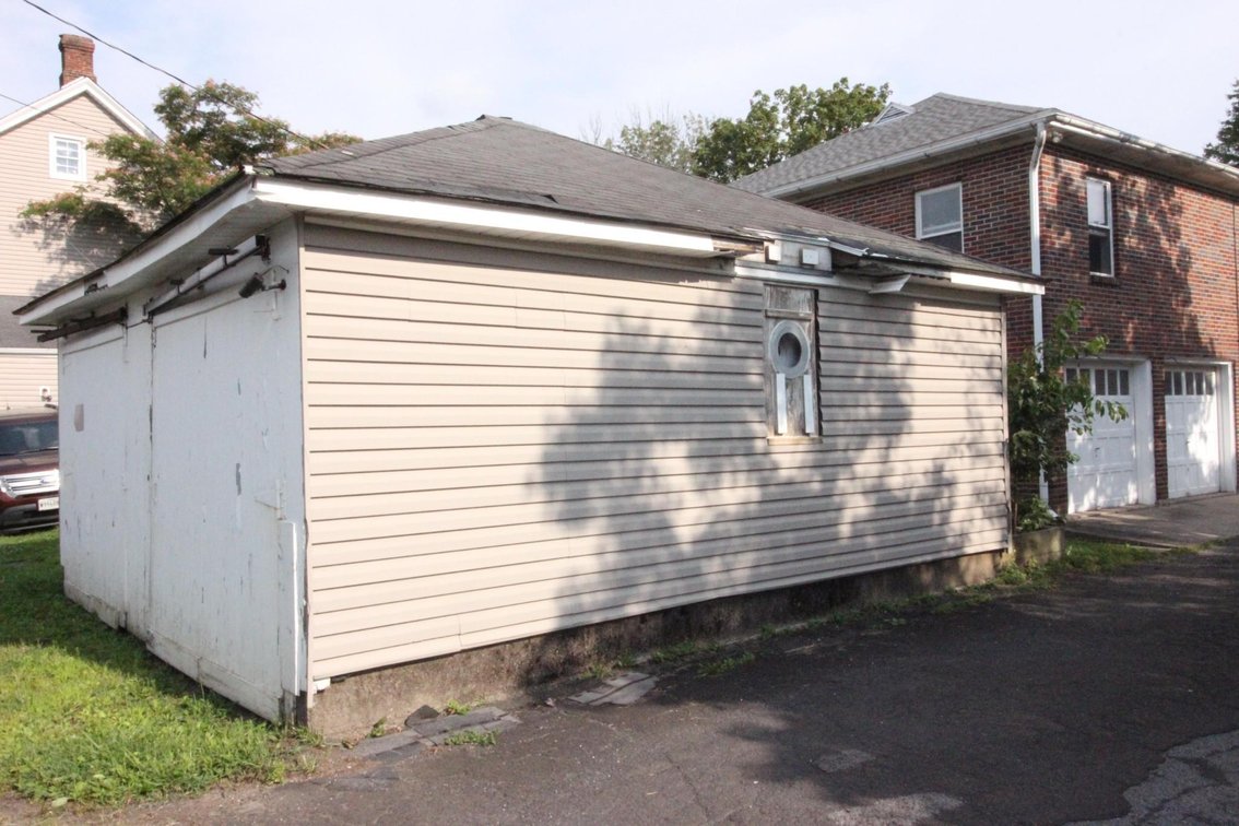 Image for Multi-Plex Real Estate | 34 S. Third St., Quakertown, Pa. 18951 | September 15, 2021 at 4:00 PM