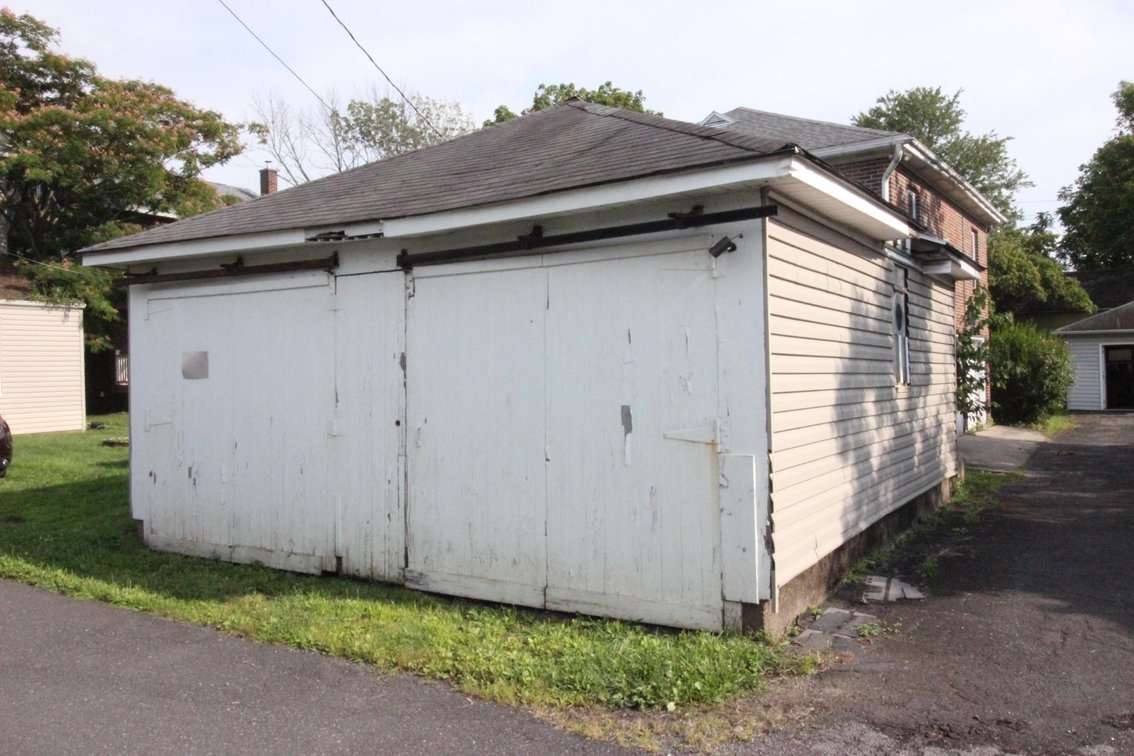 Image for Multi-Plex Real Estate | 34 S. Third St., Quakertown, Pa. 18951 | September 15, 2021 at 4:00 PM