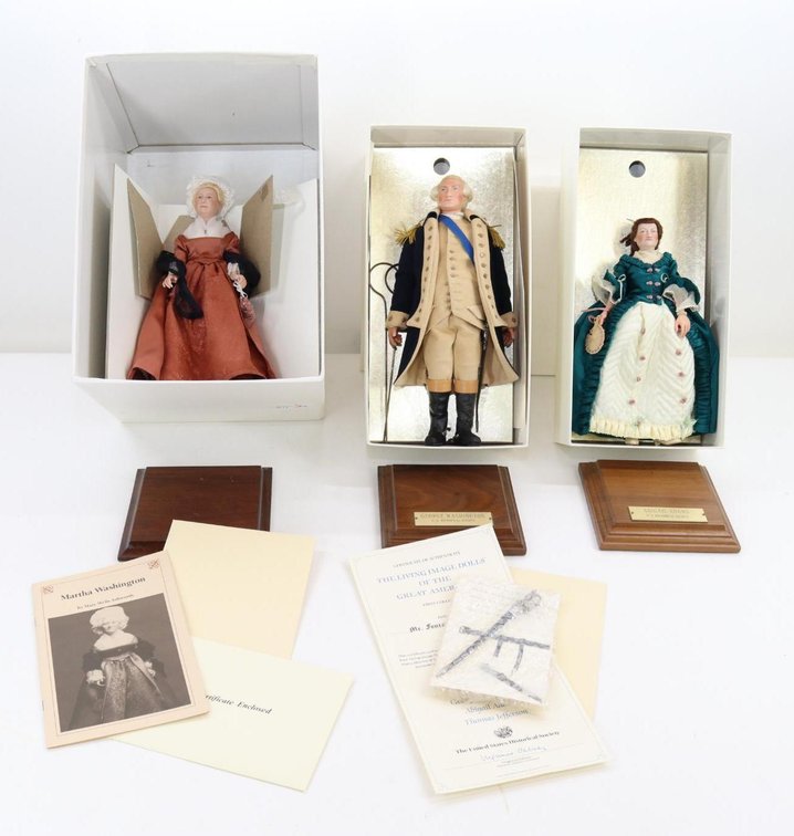 ARTIST DOLL(S).