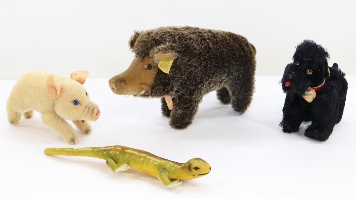 LOT OF VINTAGE STEIFF.