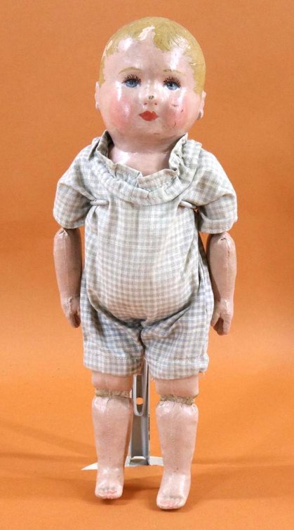 LOT OF CLOTH DOLLS.