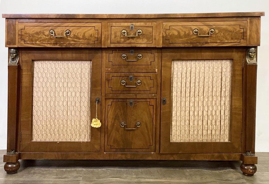 Sideboard