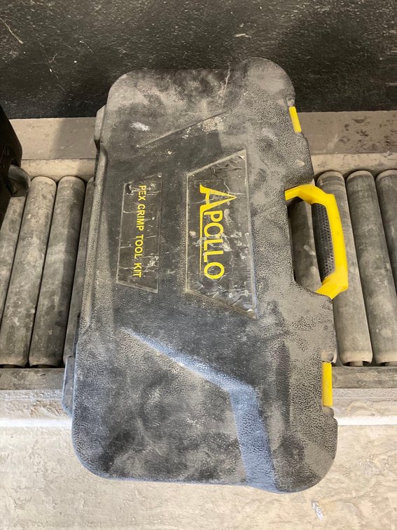 Apollo Pex Crimp Tool Kit 