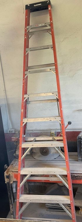 Husky Ladder 