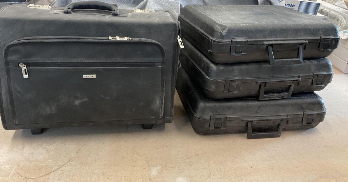Hard Sided Cases and Rolling Case