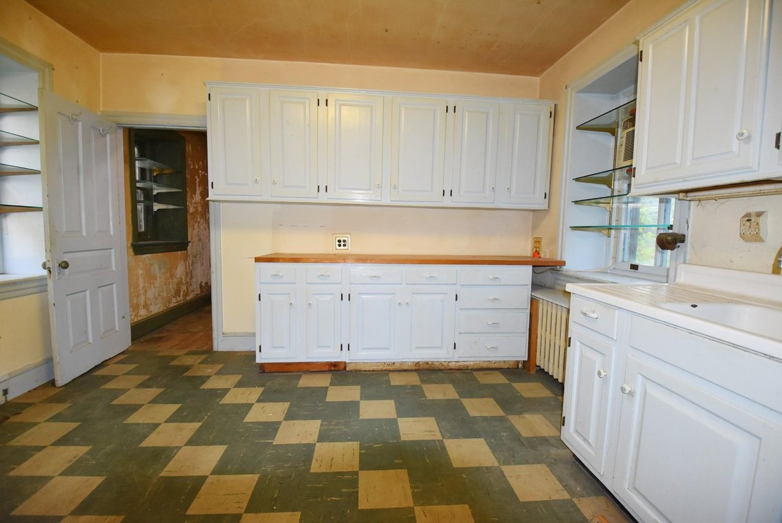 Image for Sold! Real Estate for Auction | 8226 Germantown Ave., Chestnut Hill, Philadelphia, Pa. 19118 | November 14, 2023 at 4:00 PM