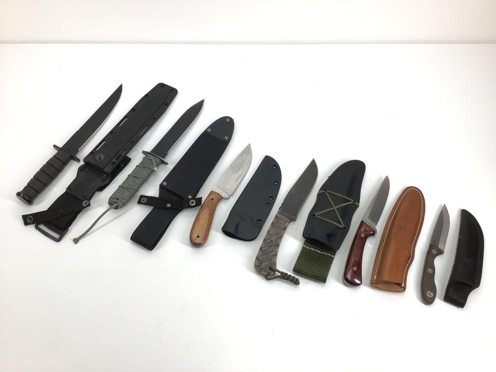 Large Fixed Blade Knives (6)