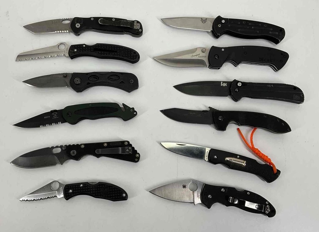 Folding Knives Assorted (12)