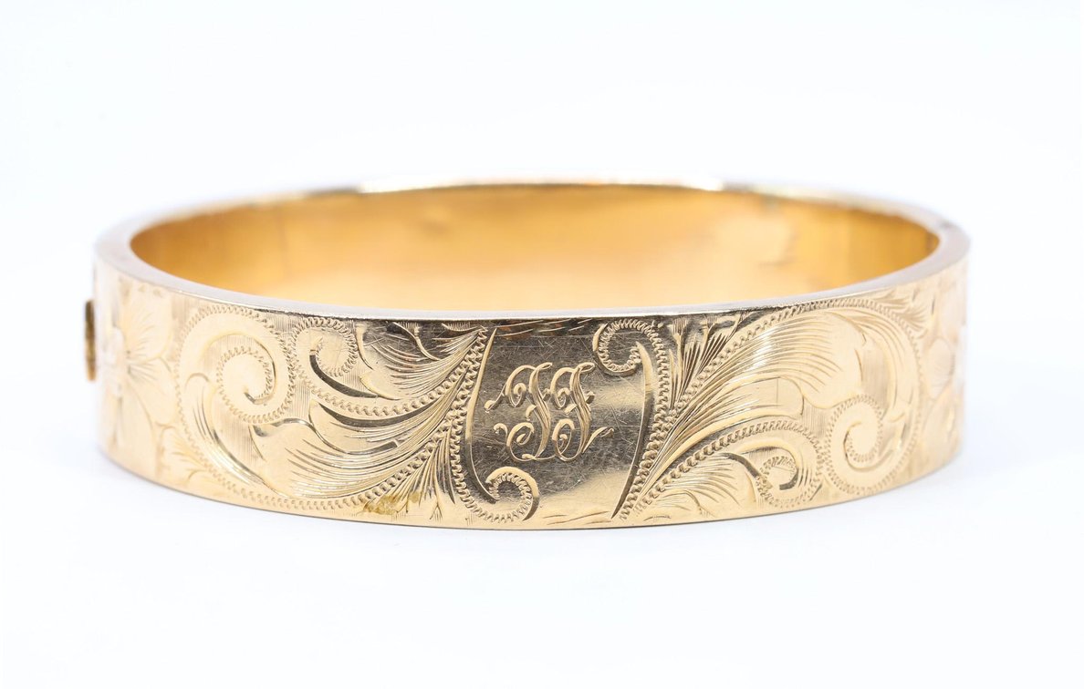 14k YG Bangle