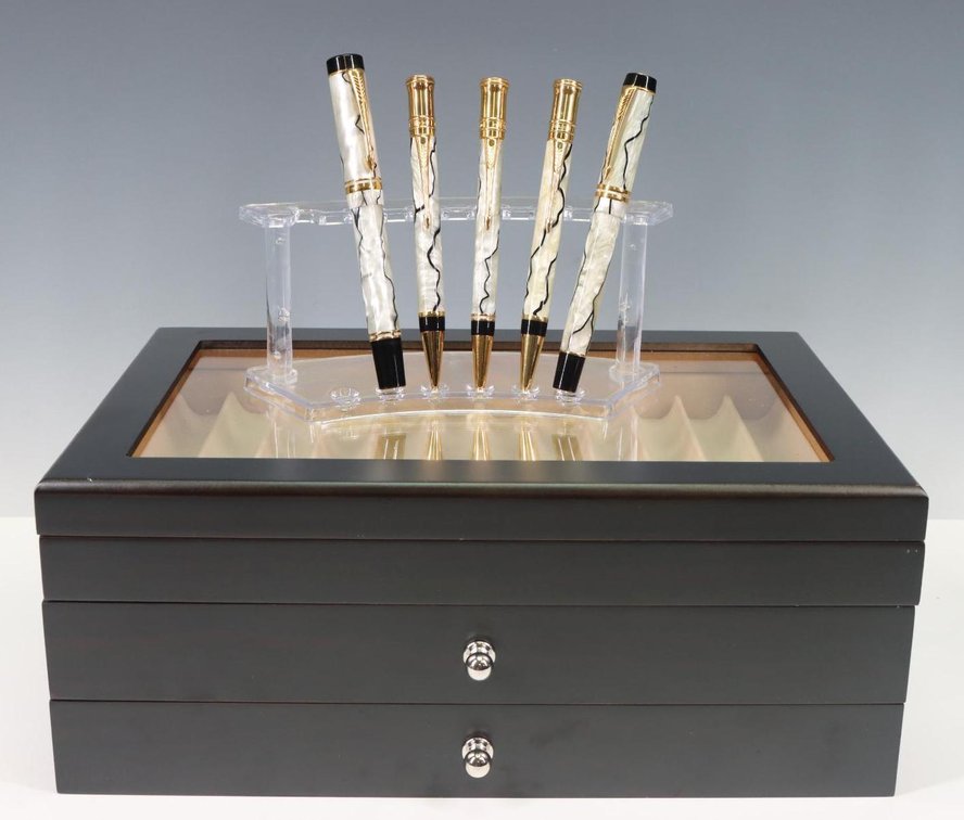 Parker Fountain Pen Set, 18k Nib