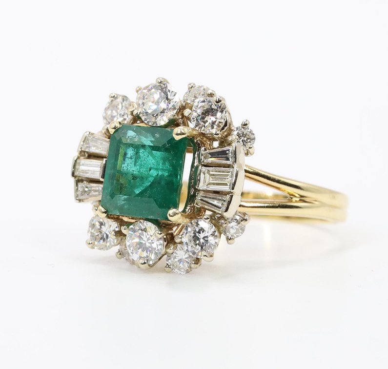 14k YG Emerald and Diamond Ring