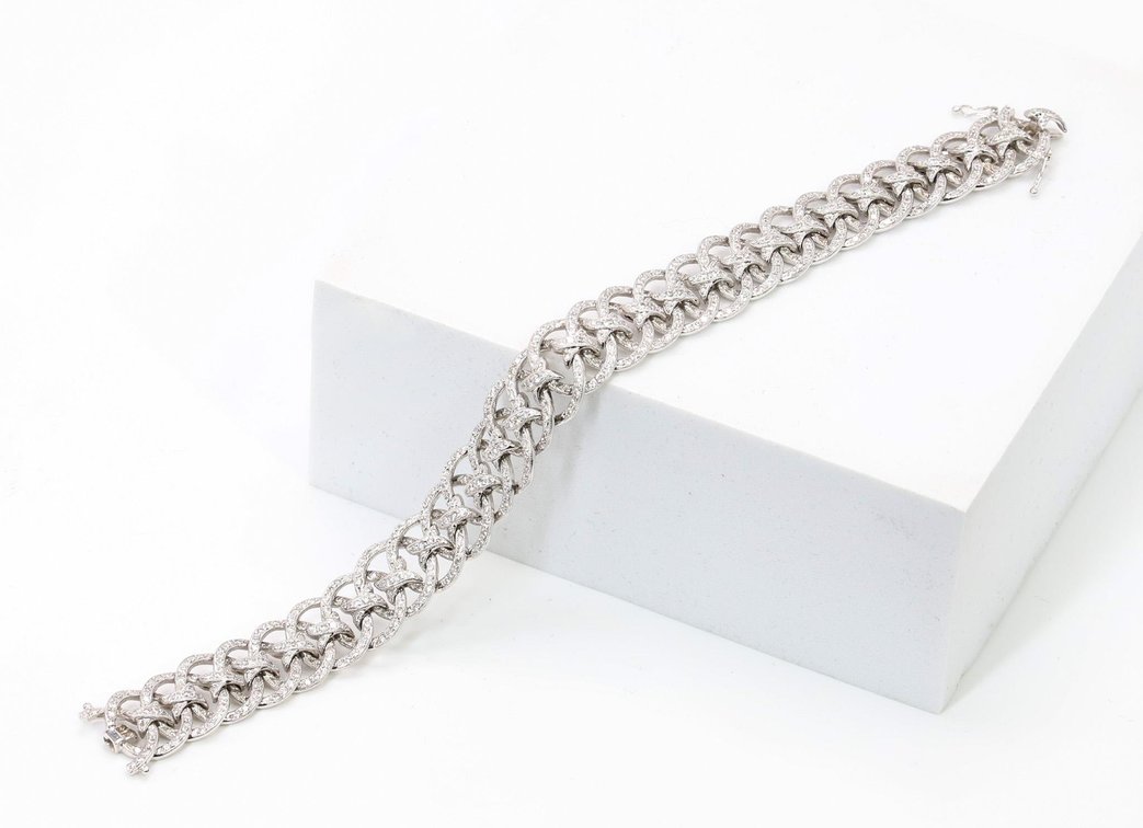 Gregg Ruth 18k WG Diamond Bracelet