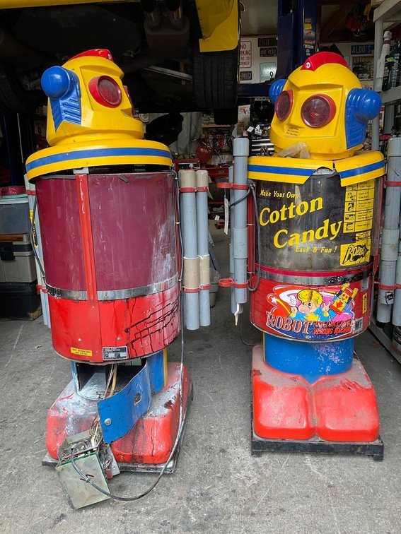 Robot Cotton Candy Vending Machines