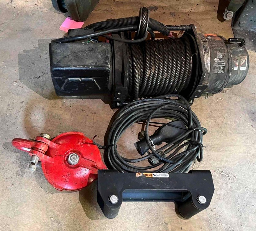Winch and Accessories 