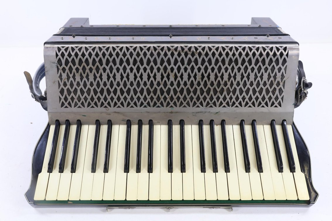 Lyric Accordion