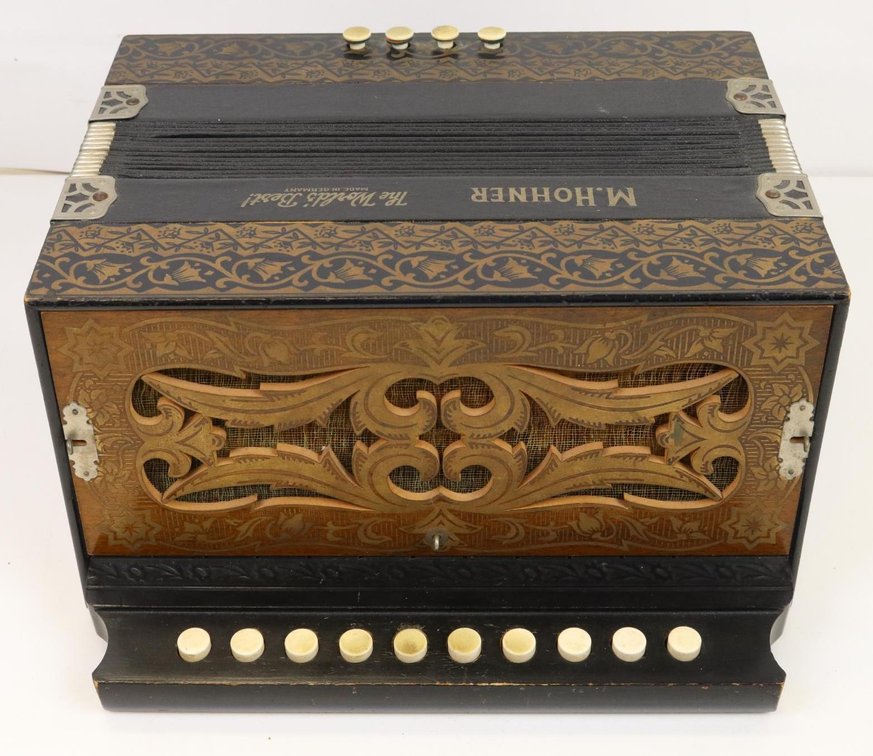 Accordion, Hohner Vienna Style