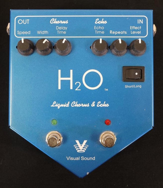 Visual Sound H2O Chorus and Echo Pedal