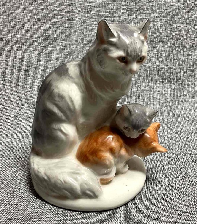 Boehm Porcelain Cat
