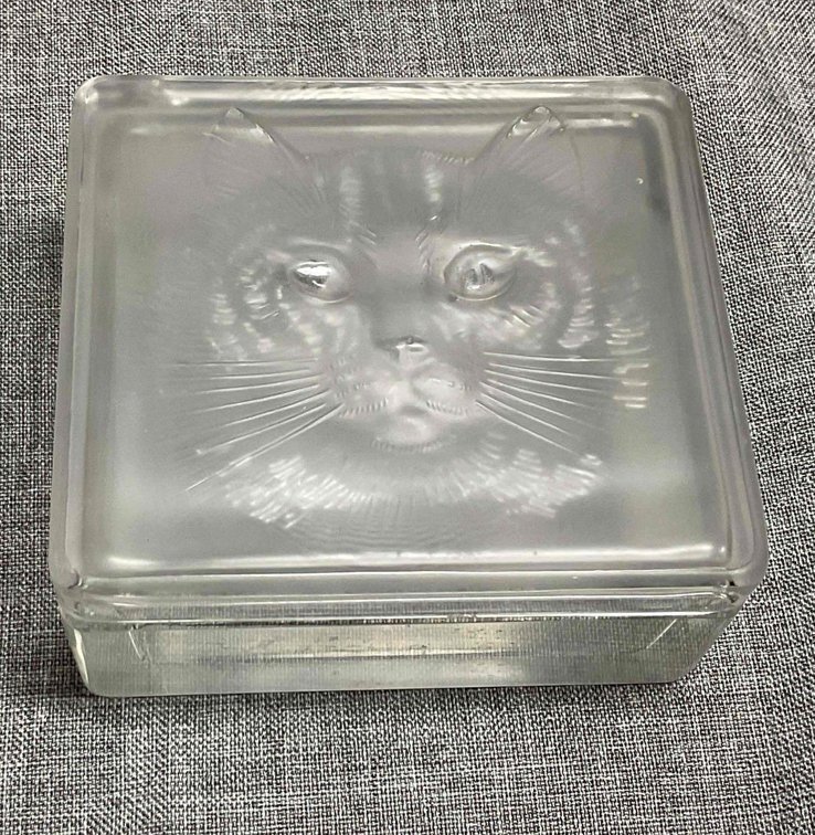 Lalique Crystal Trinket Box