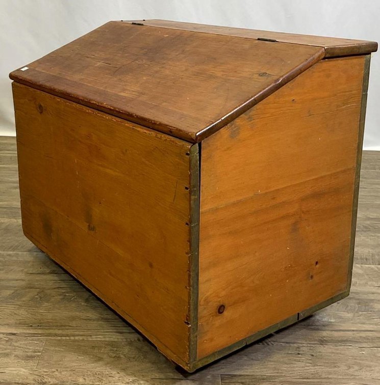 Pine Slant Top Chest