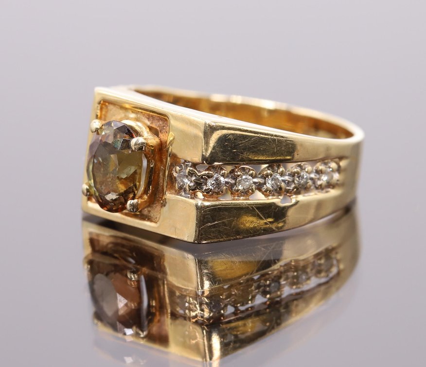 14k Andalusite Diamond Ring