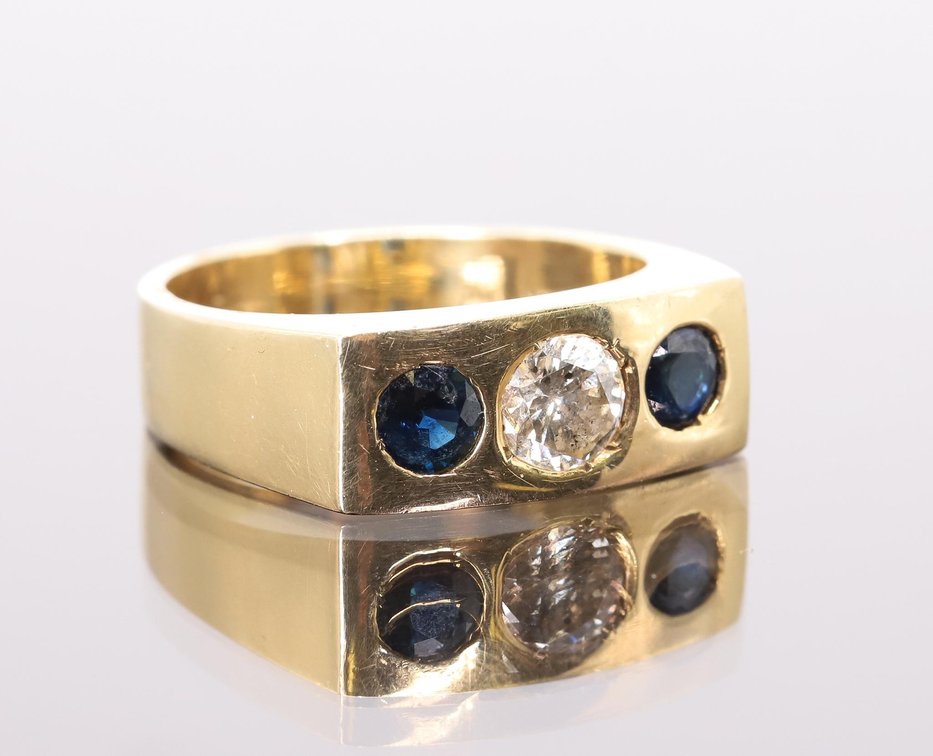 14k YG Sapphire and Diamond Ring