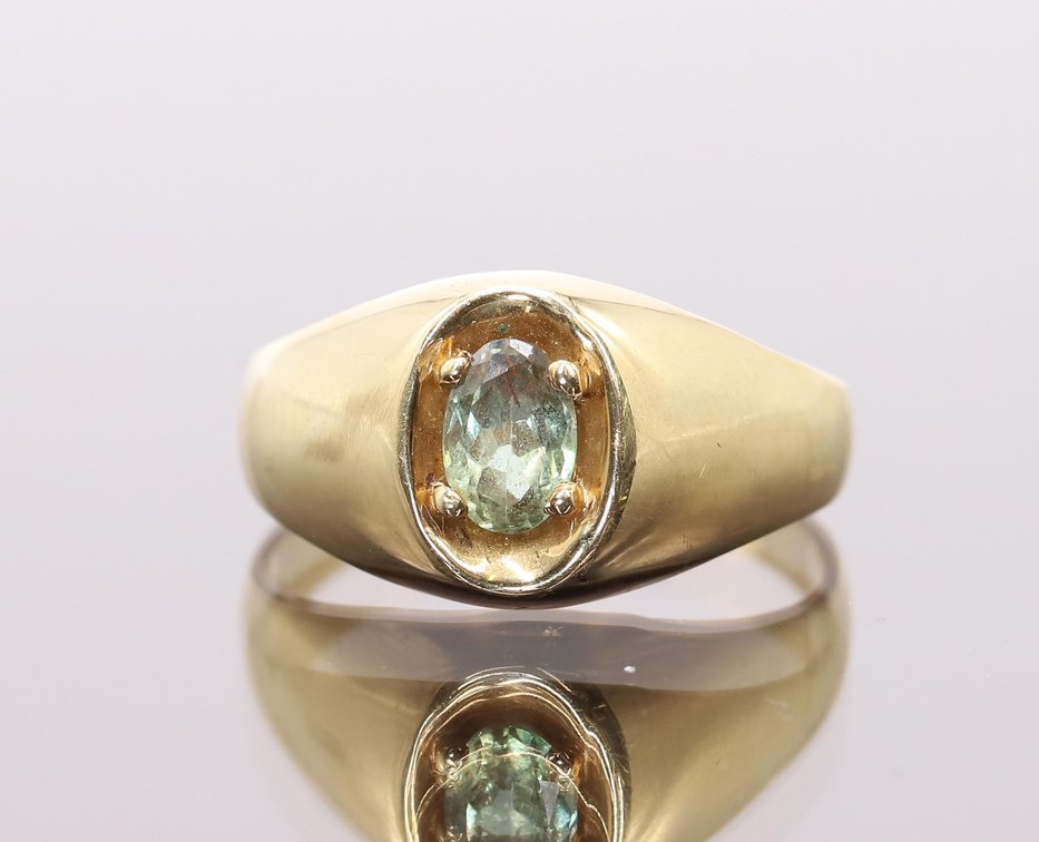 14k Alexandrite Ring