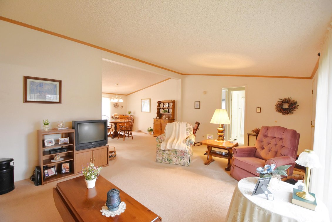 Image for Sold! Real Estate | 102 Deerfield Drive, Souderton, PA 18964