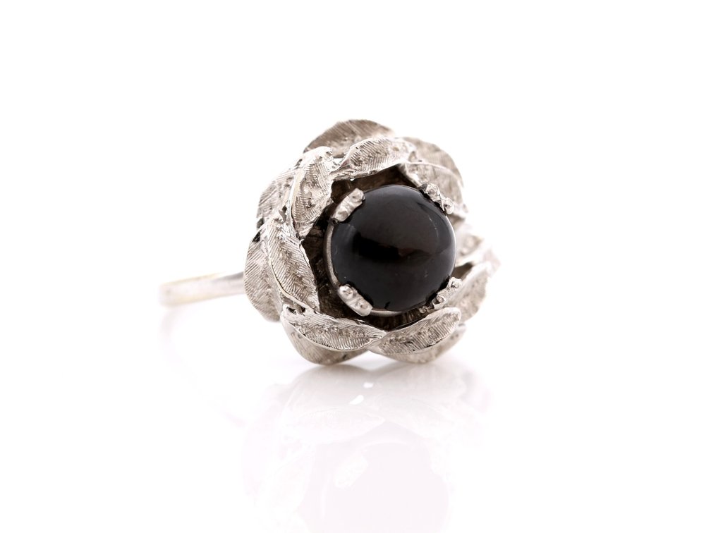 14k WG Star Sapphire Ring