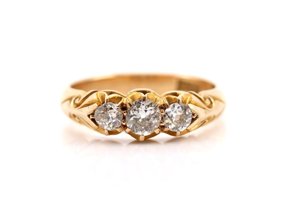 15k YG Diamond Ring
