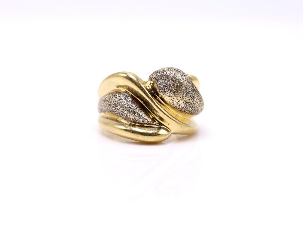 14k YG Ring