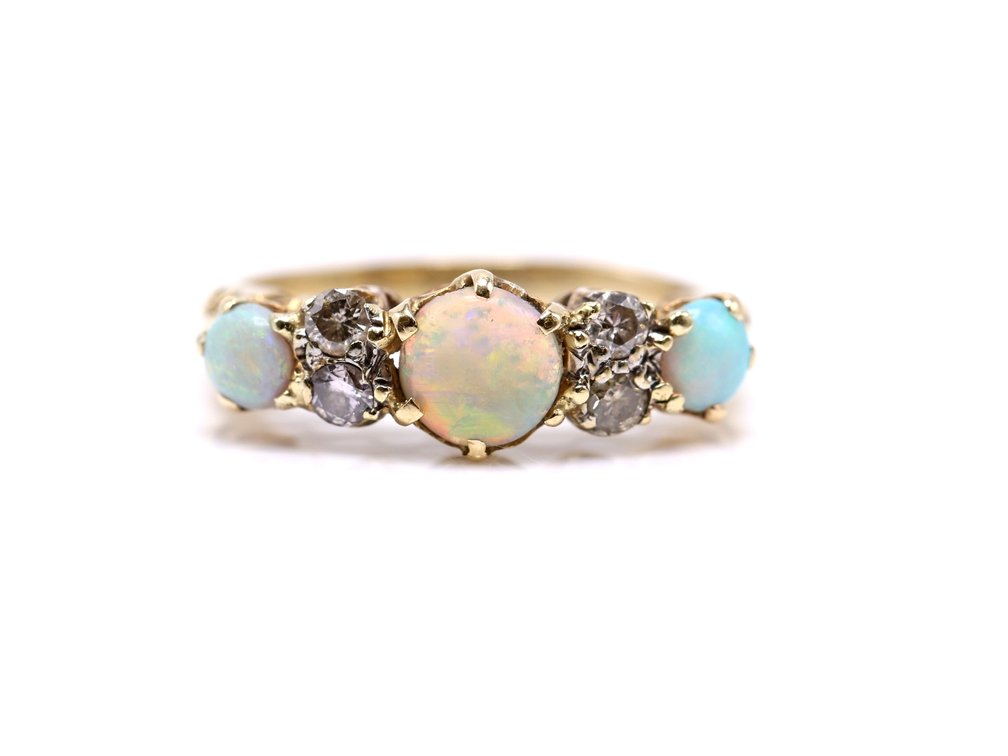 14k YG Opal Diamond RIng