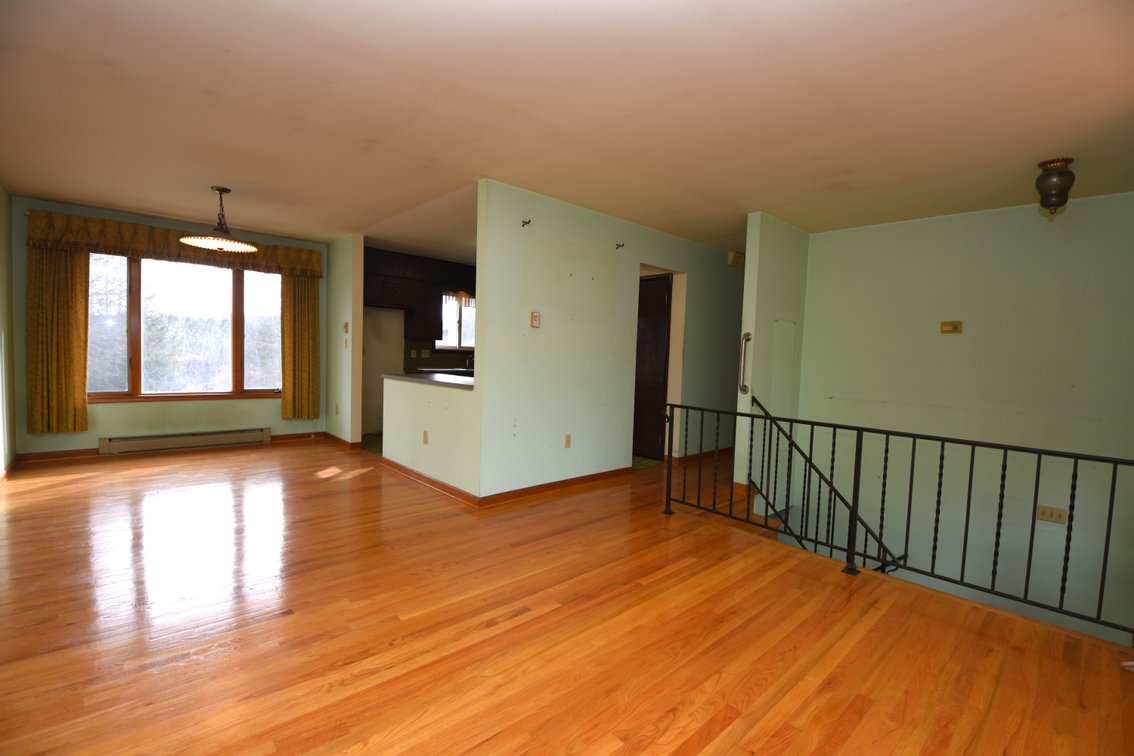 Image for Sold! Real Estate For Auction | 3288 Slifer Valley Rd, Riegelsville, PA 18077 | January 8, 2026 at 4:00 PM