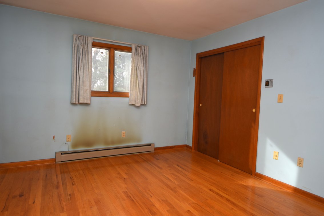 Image for Sold! Real Estate For Auction | 3288 Slifer Valley Rd, Riegelsville, PA 18077 | January 8, 2026 at 4:00 PM